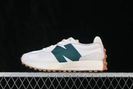 Picture of New Balance 327 _SKUfw23086404282159899fw